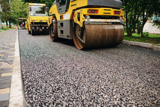 Best Permeable Paver Driveway  in Le Mars, IA